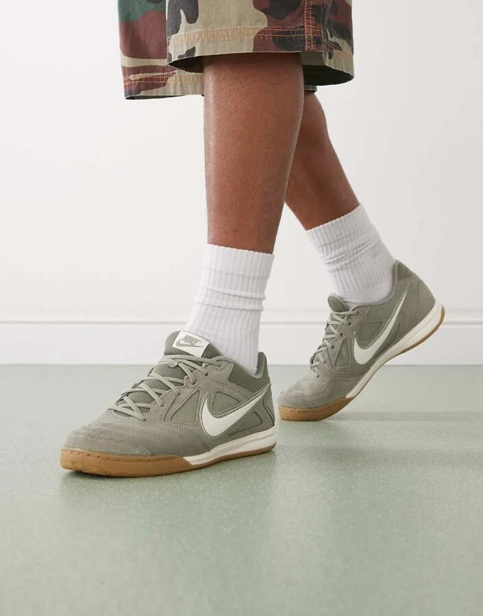 Nike Gato sneakers in khaki green