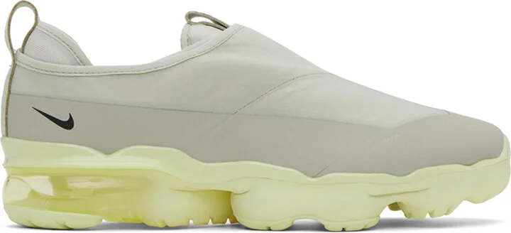 Nike Gray & Green Air VaporMax Moc Roam Sneakers