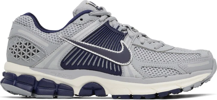 Nike Gray & Navy Zoom Vomero 5 Sneakers