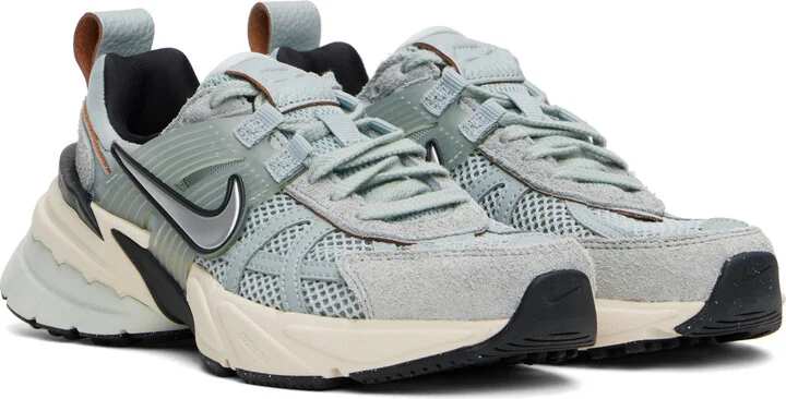 Nike Gray V2K Run Sneakers - Image 4