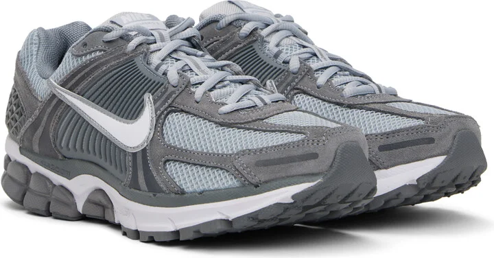 Nike Gray Zoom Vomero 5 Sneakers - Image 4