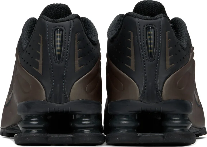 Nike Khaki & Black Shox R4 Sneakers - Image 2