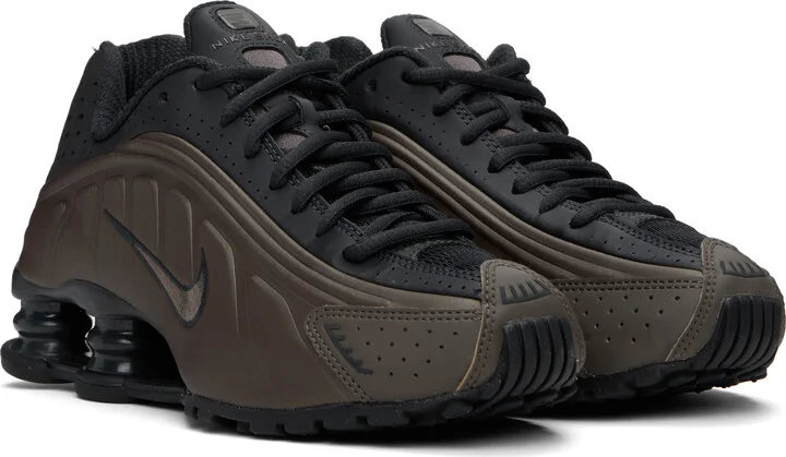 Nike Khaki & Black Shox R4 Sneakers - Image 4