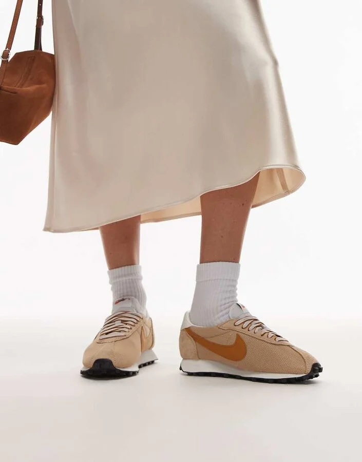 Nike LD-1000 sneakers in beige