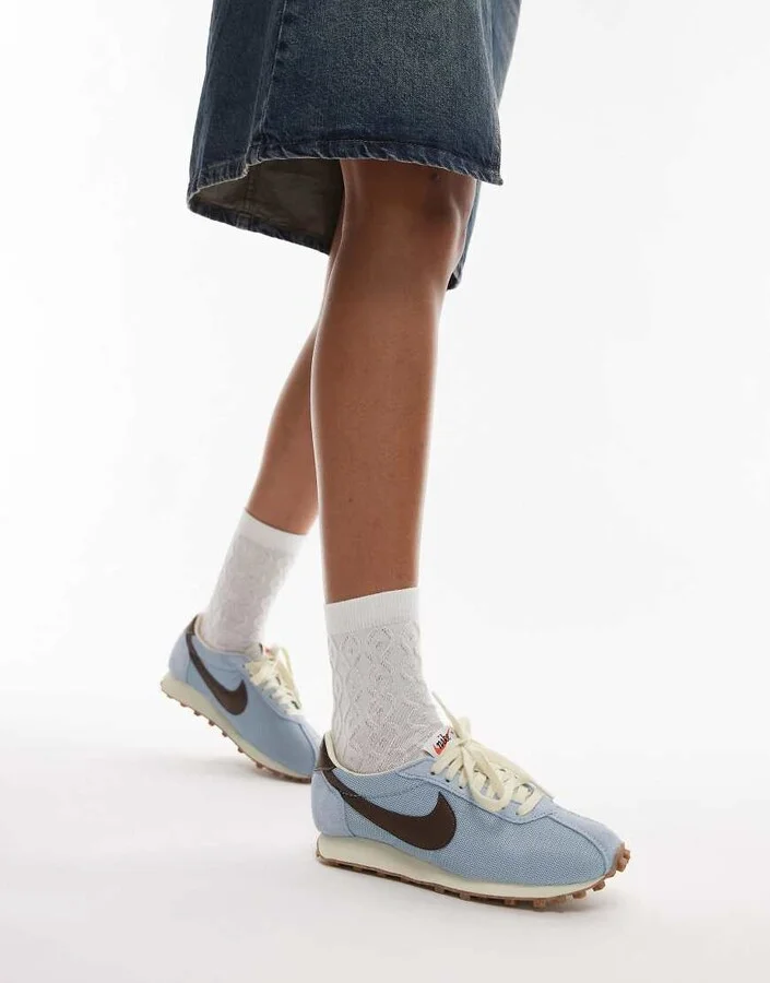 Nike LD-1000 sneakers in blue and navy
