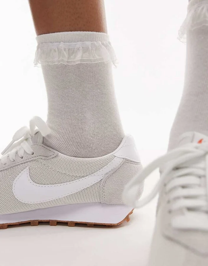 Nike LD-1000 sneakers in off white - Image 3