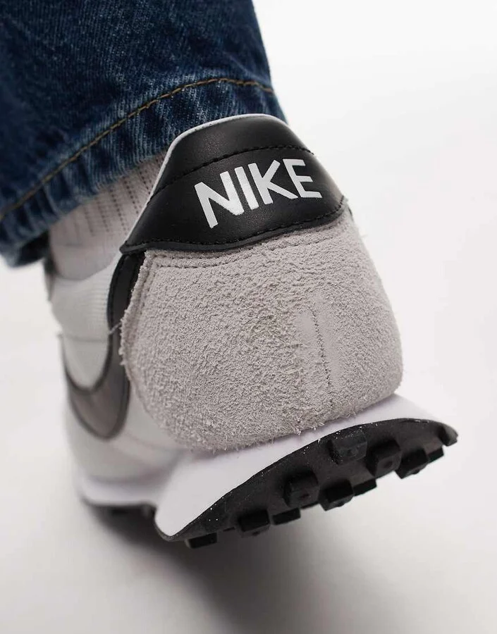 Nike LD-1000 sneakers in white and black - Image 4