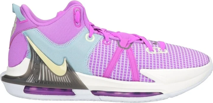 Nike Lebron James Man Sneakers - Image 3
