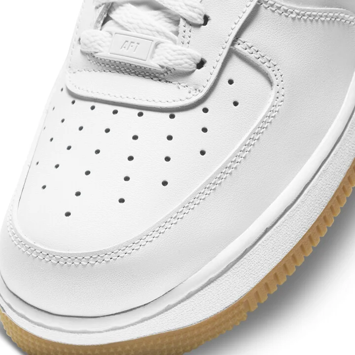 Nike Men's Air Force 1 '0 Shoes in White | DJ2739-100 - Image 7