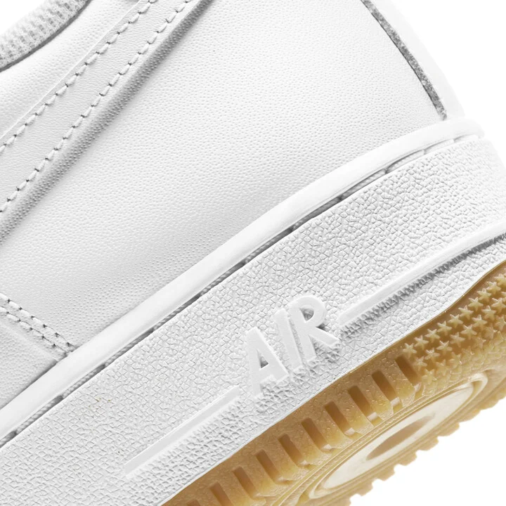 Nike Men's Air Force 1 '0 Shoes in White | DJ2739-100 - Image 8