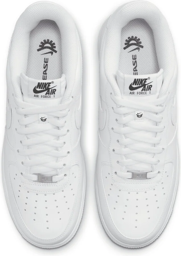 Nike Men's Air Force 1 '07 EasyOn Shoes in White | FD1146-100 - Image 5