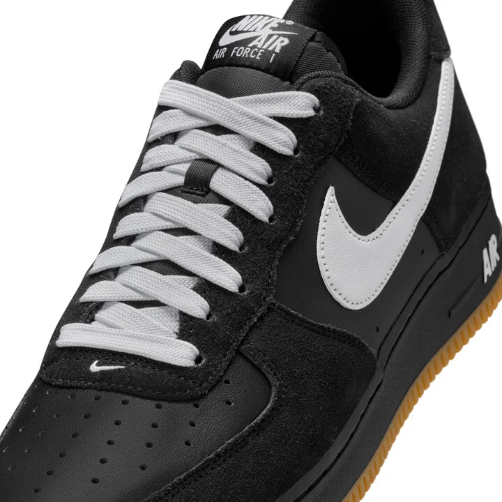 Nike Men's Air Force 1 '07 LV Shoes in Black | IB6388-001 - Image 7