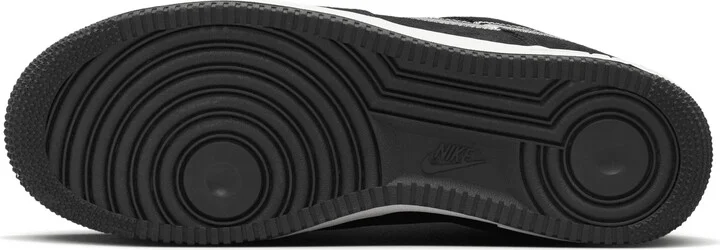 Nike Men's Air Force 1 '07 LV8 Shoes in Black | HJ4465-001 - Image 2