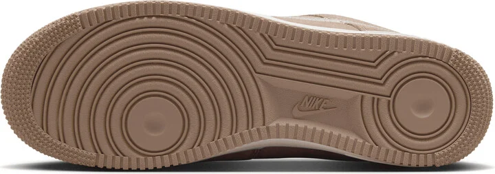 Nike Men's Air Force 1 '07 LV8 Shoes in Brown | HJ4465-200 - Image 2