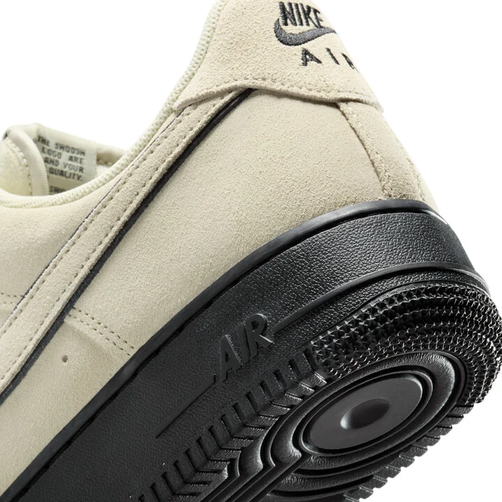 Nike Men's Air Force 1 '07 LV8 Shoes in Brown | HQ1966-200 - Image 8