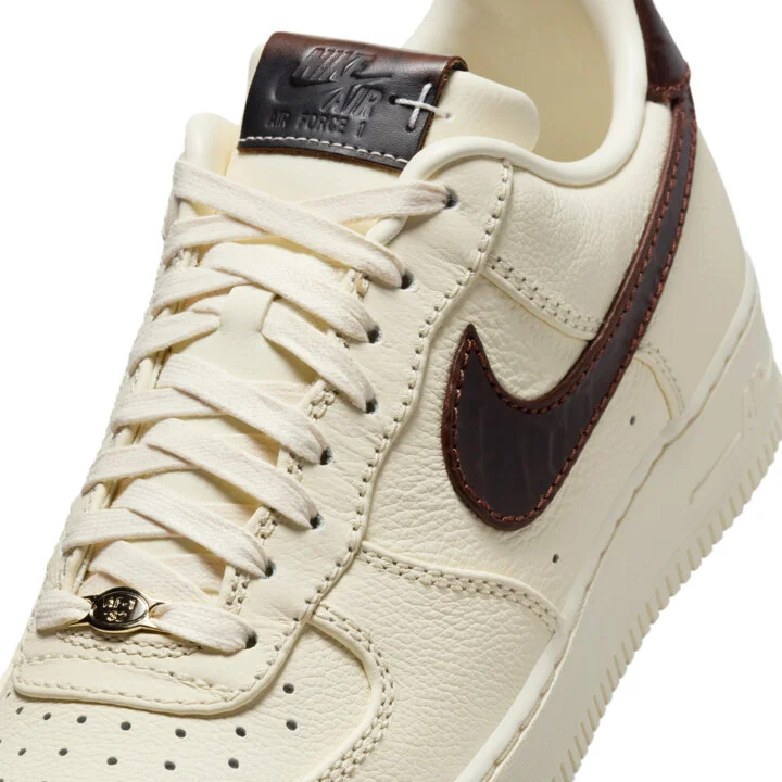 Nike Men's Air Force 1 '07 Shoes in Brown | IH7332-001 - Image 7