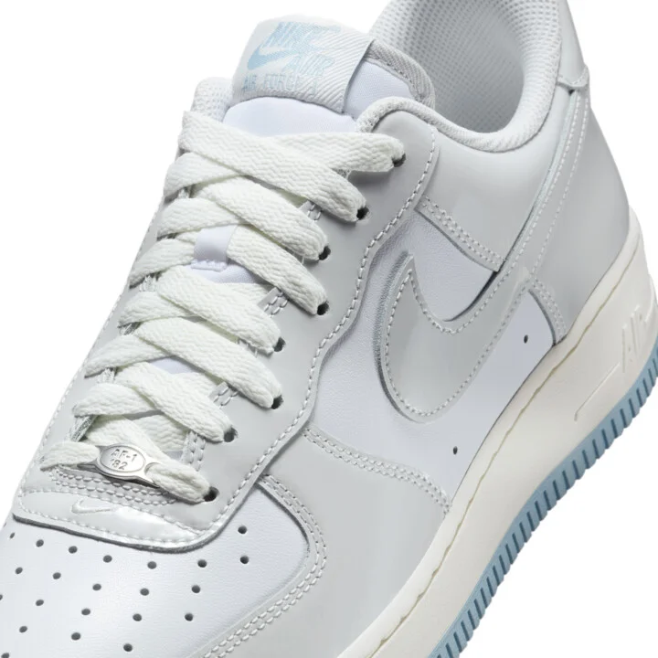 Nike Men's Air Force 1 '07 Shoes in White | IH4461-100 - Image 7