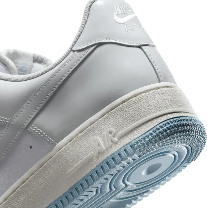 Nike Men's Air Force 1 '07 Shoes in White | IH4461-100 - Image 8