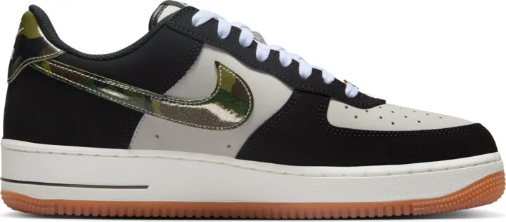 Nike Men's Air Force 1 Low Retro Shoes in White | HQ1967-100 - Image 3