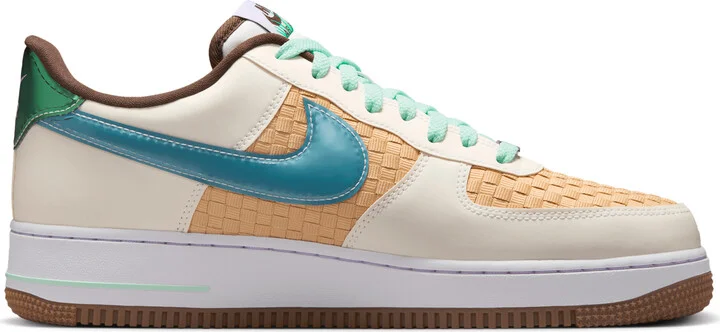 Nike Men's Air Force 1 Retro Shoes in White | IB5722-100 - Image 3