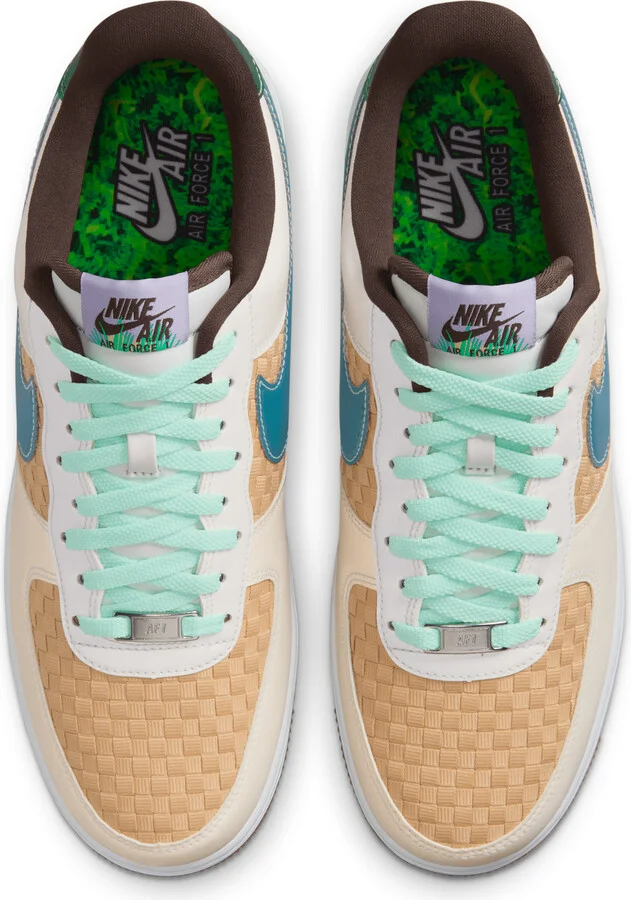 Nike Men's Air Force 1 Retro Shoes in White | IB5722-100 - Image 4