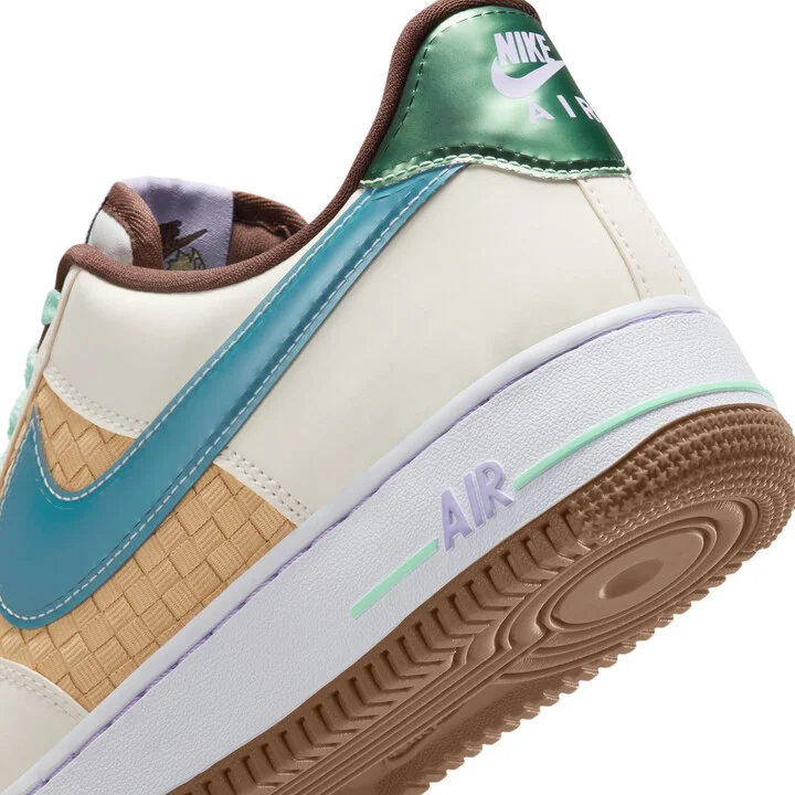 Nike Men's Air Force 1 Retro Shoes in White | IB5722-100 - Image 8