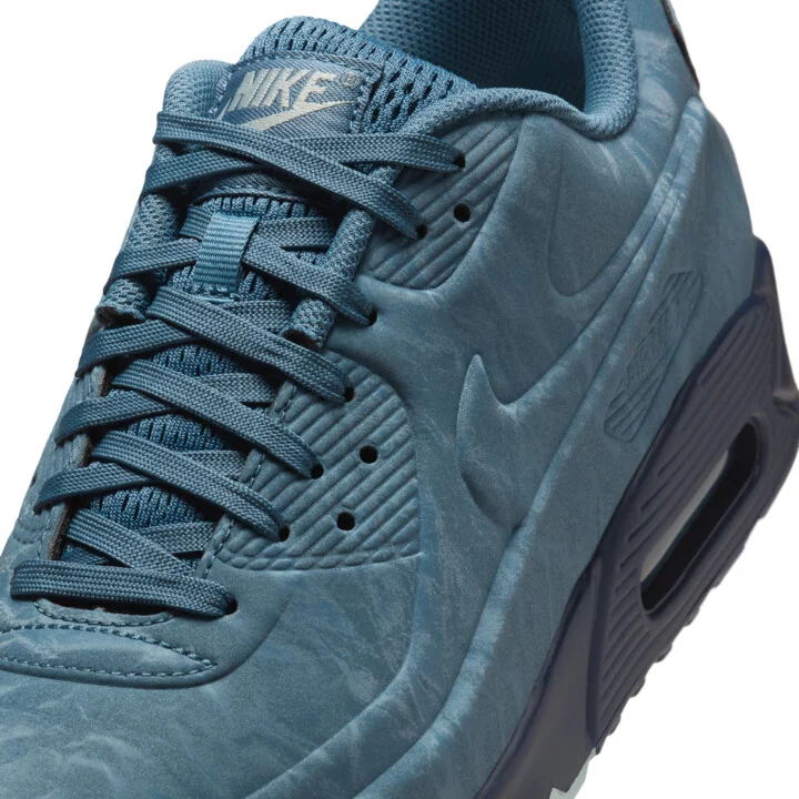 Nike Men's Air Max 90 Shoes in Blue | HQ1970-400 - Image 7