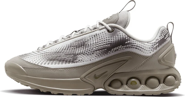 Nike Men's Air Max Dn SP Shoes in Grey | HQ0912-001