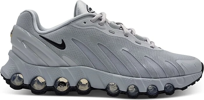 Nike Men's Air Max Dn8 Low Top Sneakers