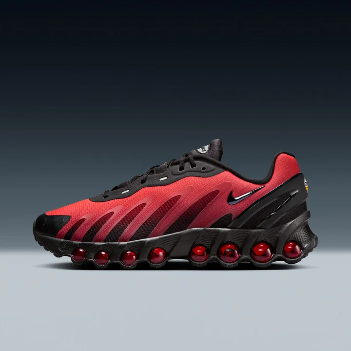 Nike Men's Air Max Dn8 Shoes in Black | FQ7860-008