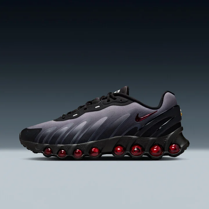 Nike Men's Air Max Dn8 Shoes in Black | FQ7860-011