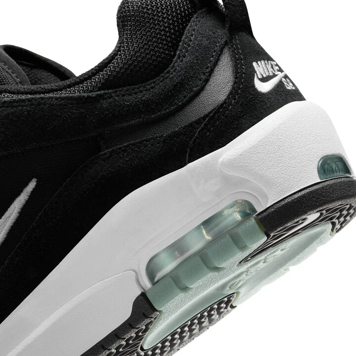 Nike Men's Air Max Ishod Shoes in Black | FB2393-004 - Image 8