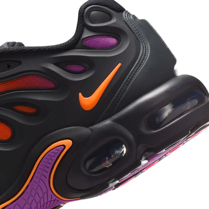 Nike Men's Air Max Plus Drift Shoes in Grey | FD4290-014 - Image 8