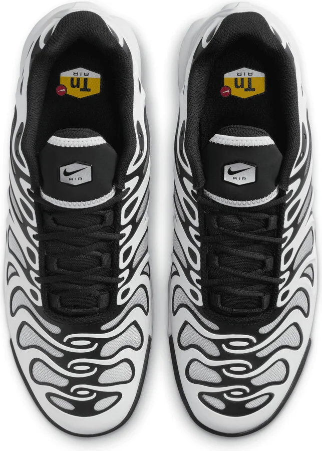 Nike Men's Air Max Plus Drift Shoes in White | FD4290-101 - Image 4