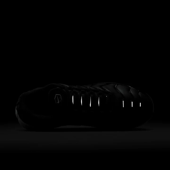 Nike Men's Air Max Plus G Golf Shoes in Black | FZ4150-001 - Image 9