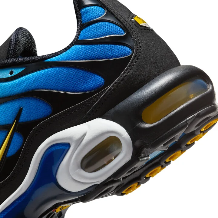 Nike Men's Air Max Plus OG Shoes in Black | DX0755-001 - Image 8