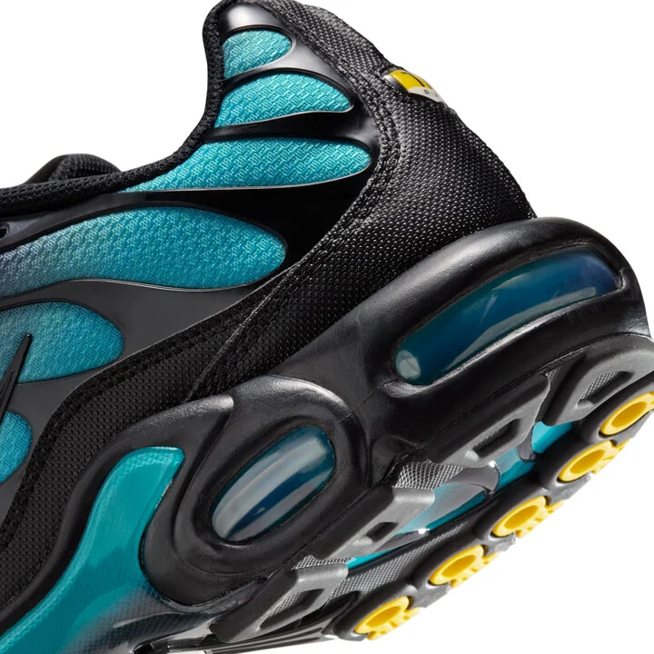 Nike Men's Air Max Plus Shoes in Black | DM0032-016 - Image 8