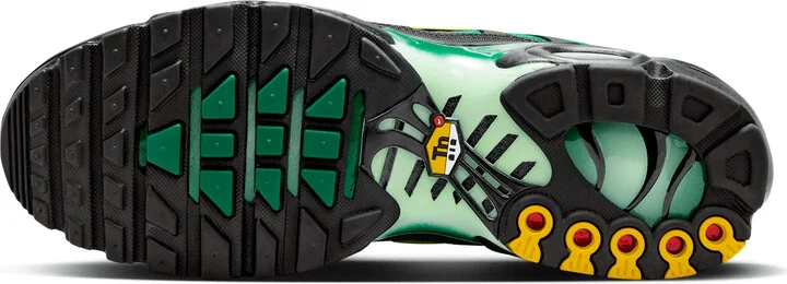 Nike Men's Air Max Plus Shoes in Green | DM0032-301 - Image 2