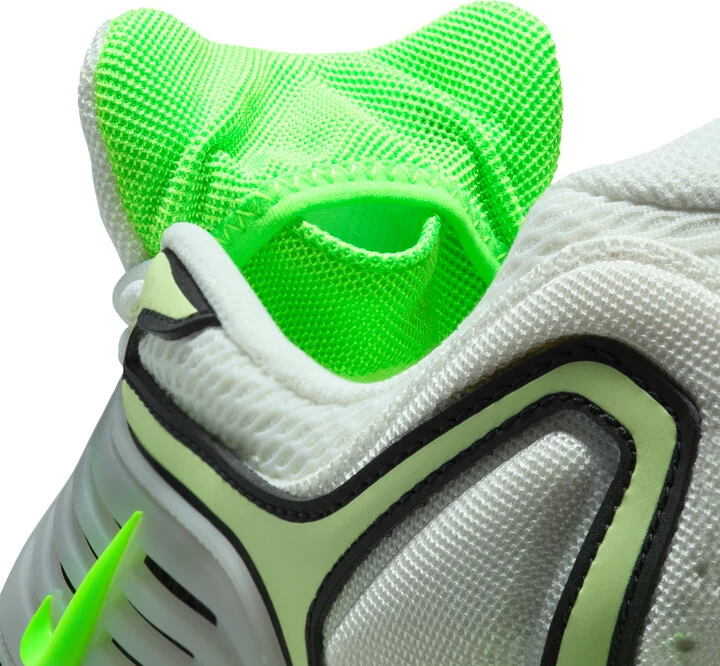 Nike Men's Air Pegasus Wave Shoes in White | IB0612-103 - Image 10
