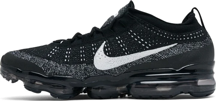 Nike Men's Air VaporMax 2023 Fly Knit Running Sneakers from Finish Line - Black, White - Image 3