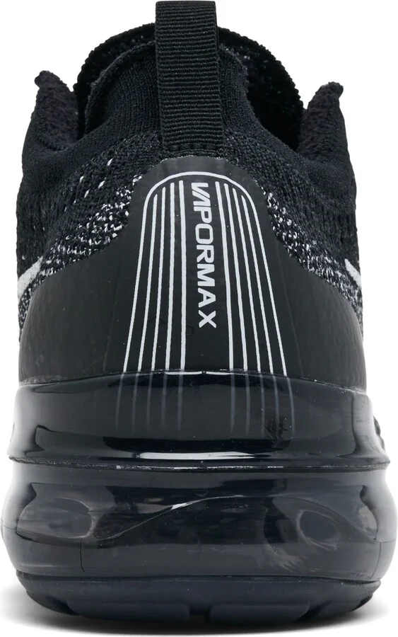 Nike Men's Air VaporMax 2023 Fly Knit Running Sneakers from Finish Line - Black, White - Image 4