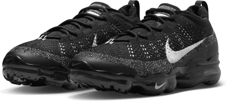 Nike Men's Air VaporMax 2023 Flyknit Shoes in Black | DV1678-001 - Image 5