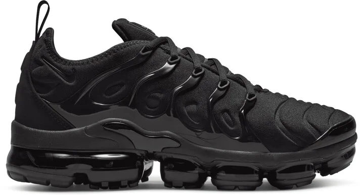 Nike Men's Air VaporMax Plus Shoes in Black | 924453-004 - Image 4