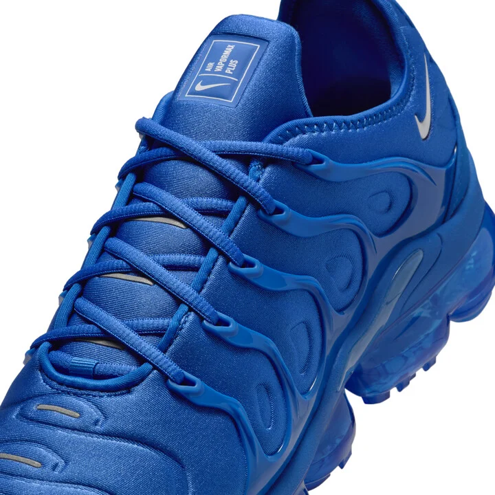 Nike Men's Air VaporMax Plus Shoes in Blue | HJ9148-480 - Image 7