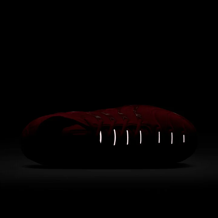 Nike Men's Air VaporMax Plus Shoes in Red | CW6973-600 - Image 7
