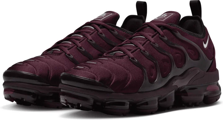 Nike Men's Air VaporMax Plus Shoes in Red | FN6850-681 - Image 5