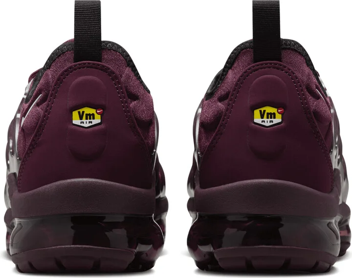 Nike Men's Air VaporMax Plus Shoes in Red | FN6850-681 - Image 6
