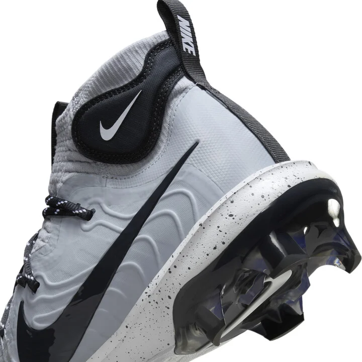 Nike Men's Alpha Huarache NXT MCS Baseball Cleats in Grey | DJ6519-003 - Image 9