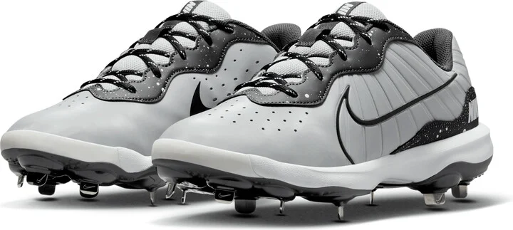 Nike Men's Alpha Huarache Varsity 4 Low Baseball Cleats in Grey | DJ6516-002 - Image 5