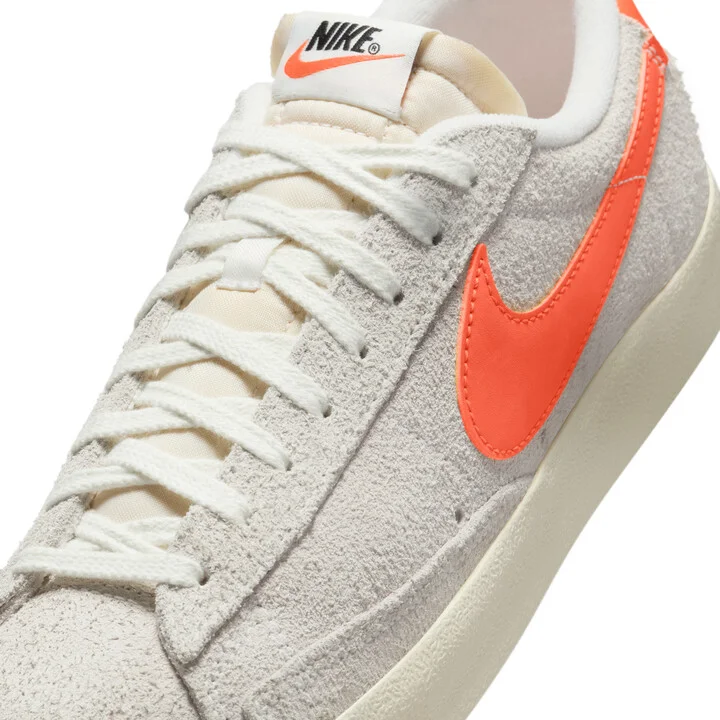 Nike Men's Blazer Low '77 Premium Shoes in White | HF3158-100 - Image 7